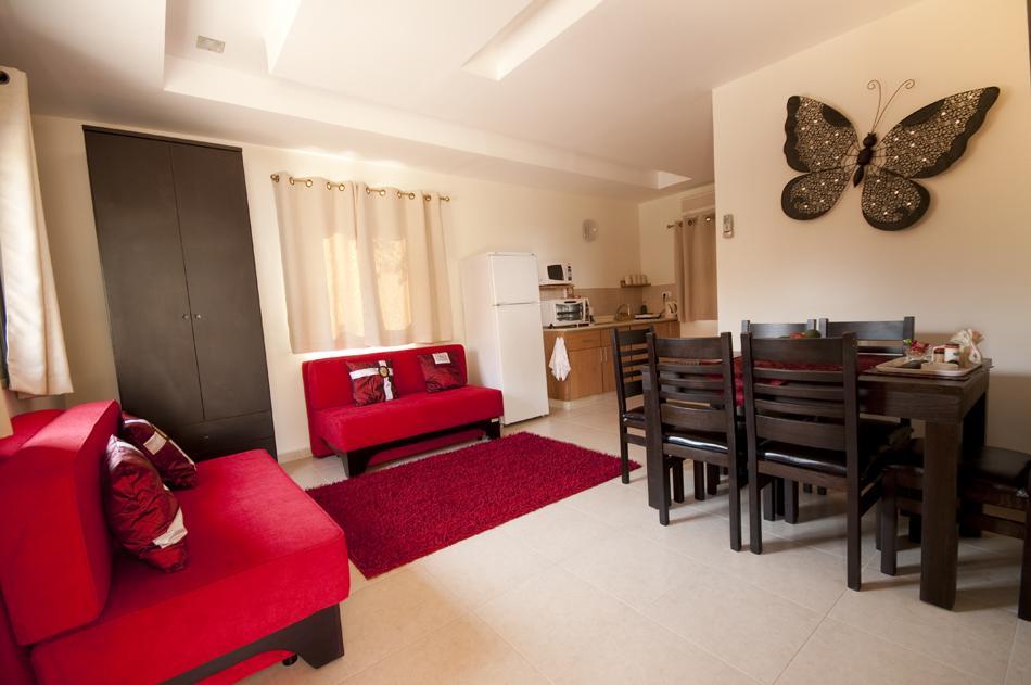 Elimelech Bapardes Villa Sheʼar Yashuv Oda fotoğraf