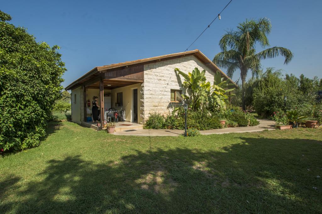 Elimelech Bapardes Villa Sheʼar Yashuv Dış mekan fotoğraf